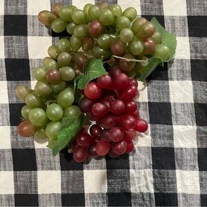 Lot of 3 Vintage Faux Grapes‎ Green Red